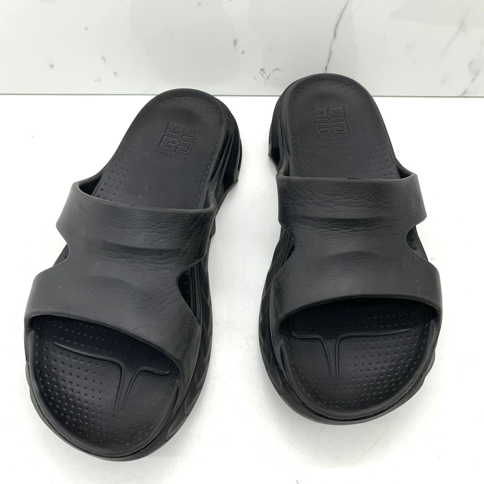 Givenchy rubber sandals outlet