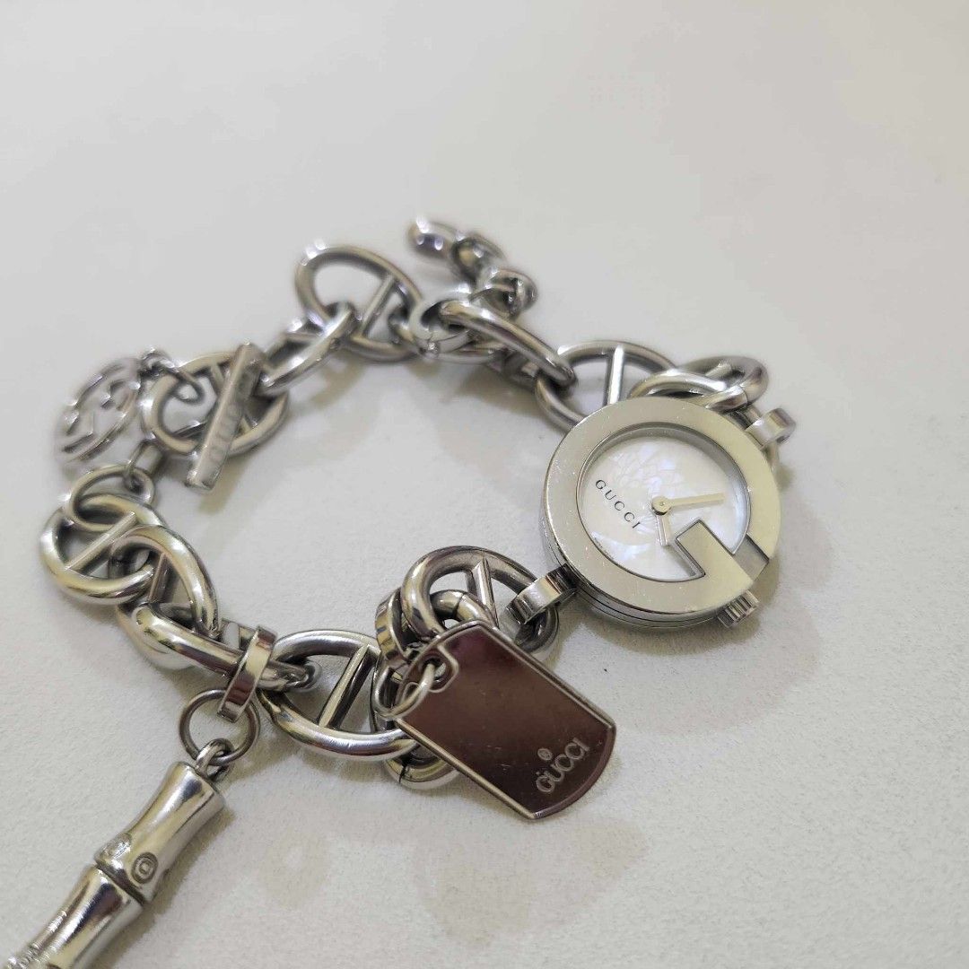Gucci 107 Charm Watch