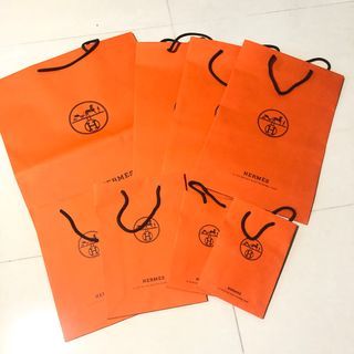 Hermes booklet gift card catalog, 名牌, 手袋及銀包- Carousell