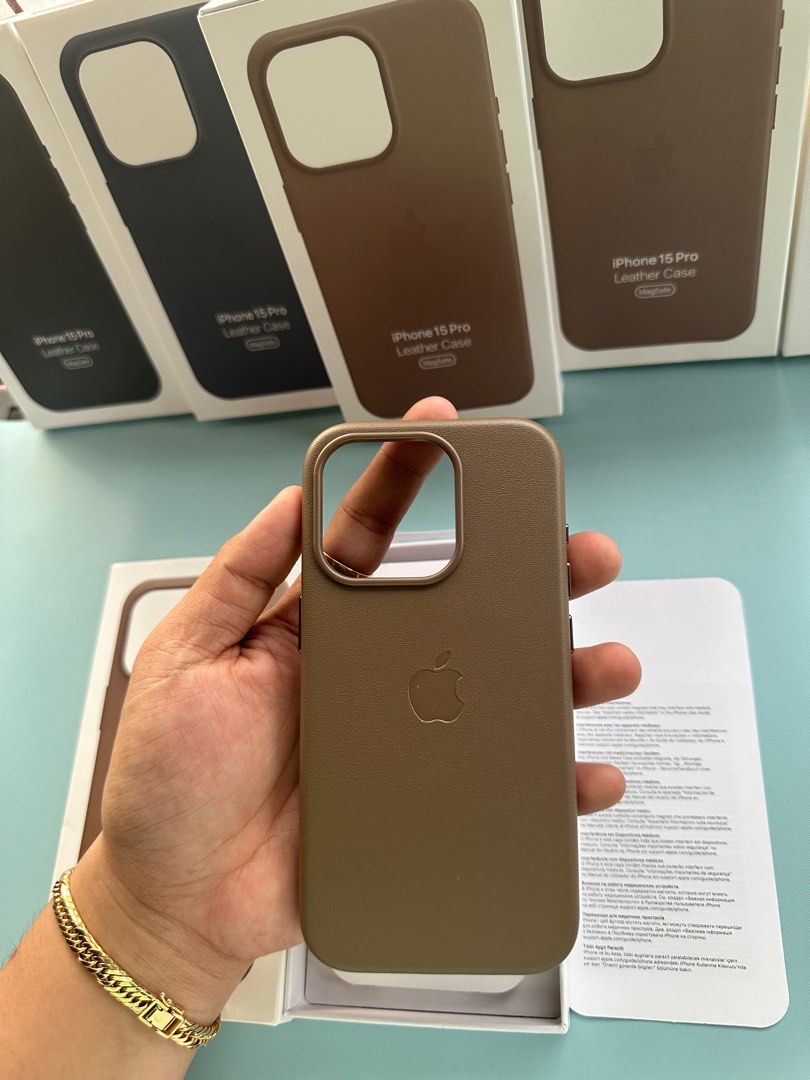 iPhone 15 Pro Magsafe Leather Case With Animation (Taupe) (Category: Cases & Sleeves) located in Quezon City. Submitted by danii_03 (Listing ID 1263655514, Image 2). Description: Available colors: Taupe Black Mulberry Evergreen Pacific Blue.