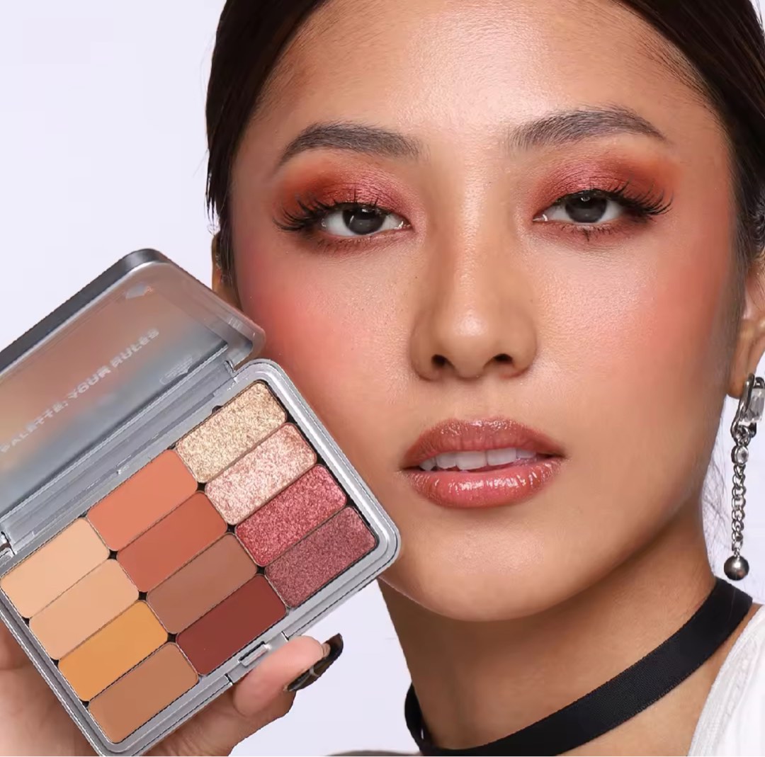 Issy Eyeshadow Sundown Curated Palette, Beauty & Personal Care, Face ...