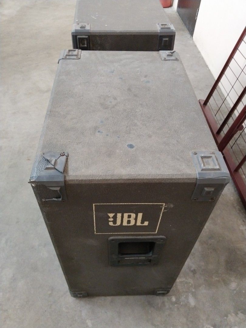 JBL speaker box G732, Audio, Other Audio Equipment on Carousell