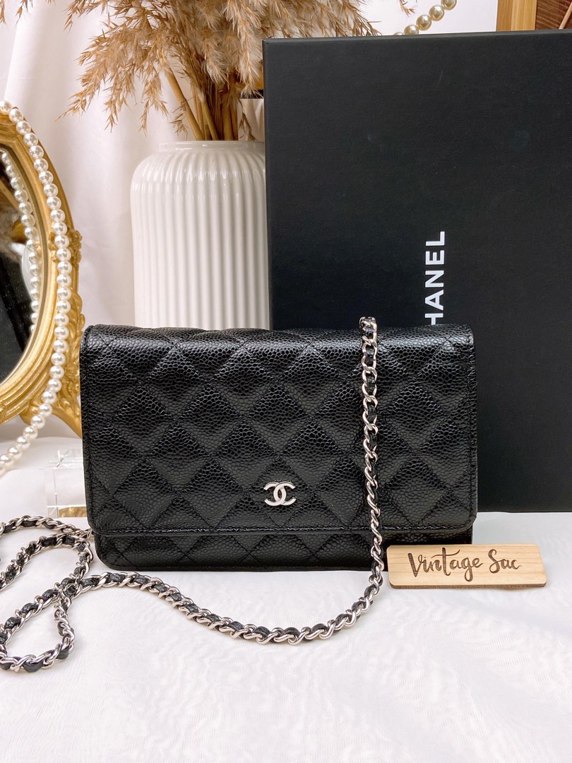 Chanel woc holo clearance 30