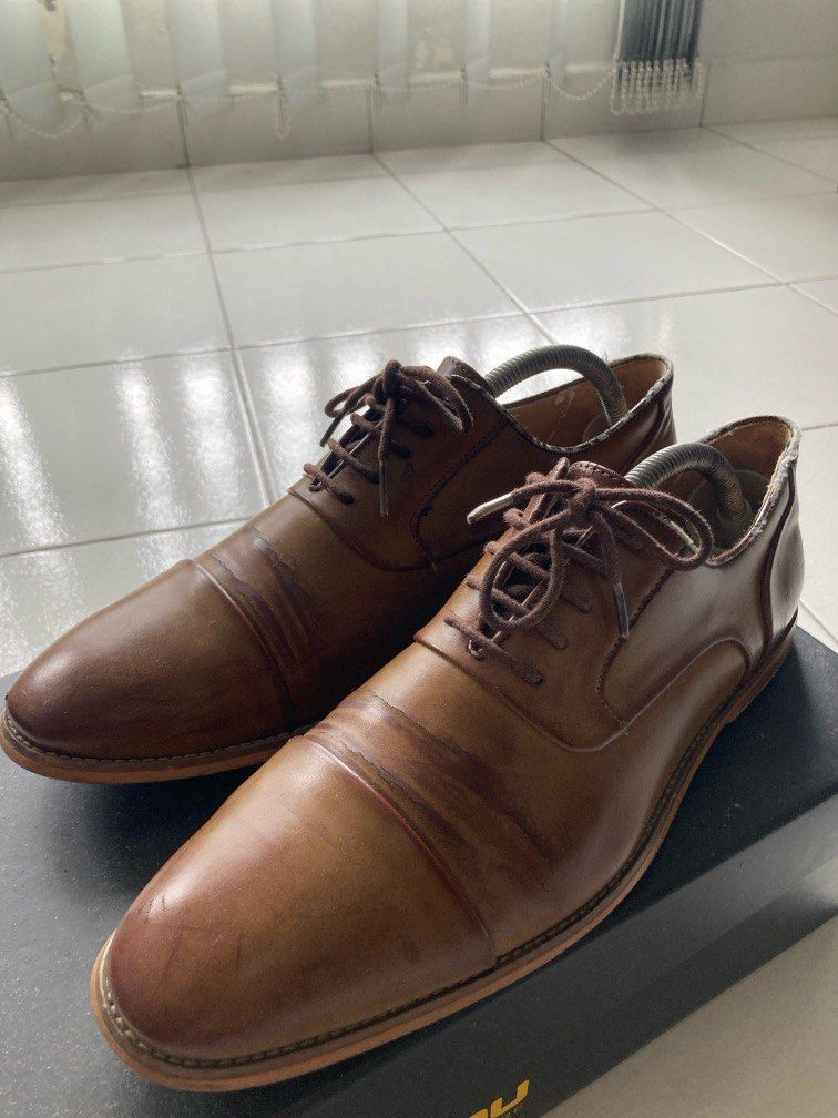 Kenneth cole hot sale tan shoes