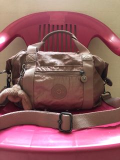 (Category: ) located in . Submitted by melissaonn (Listing ID 1263584854, Image 1). Description: .