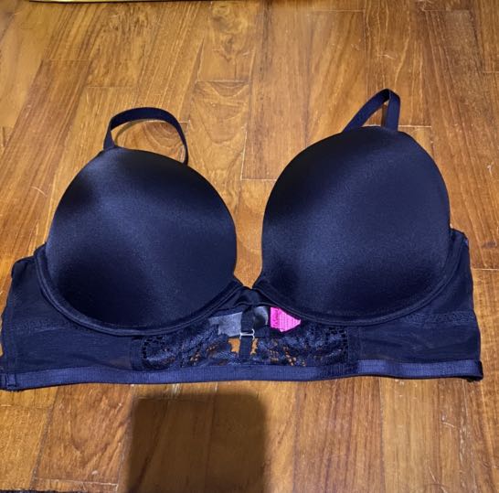 La Senza Bras, Women's Fashion, New Undergarments & Loungewear on Carousell