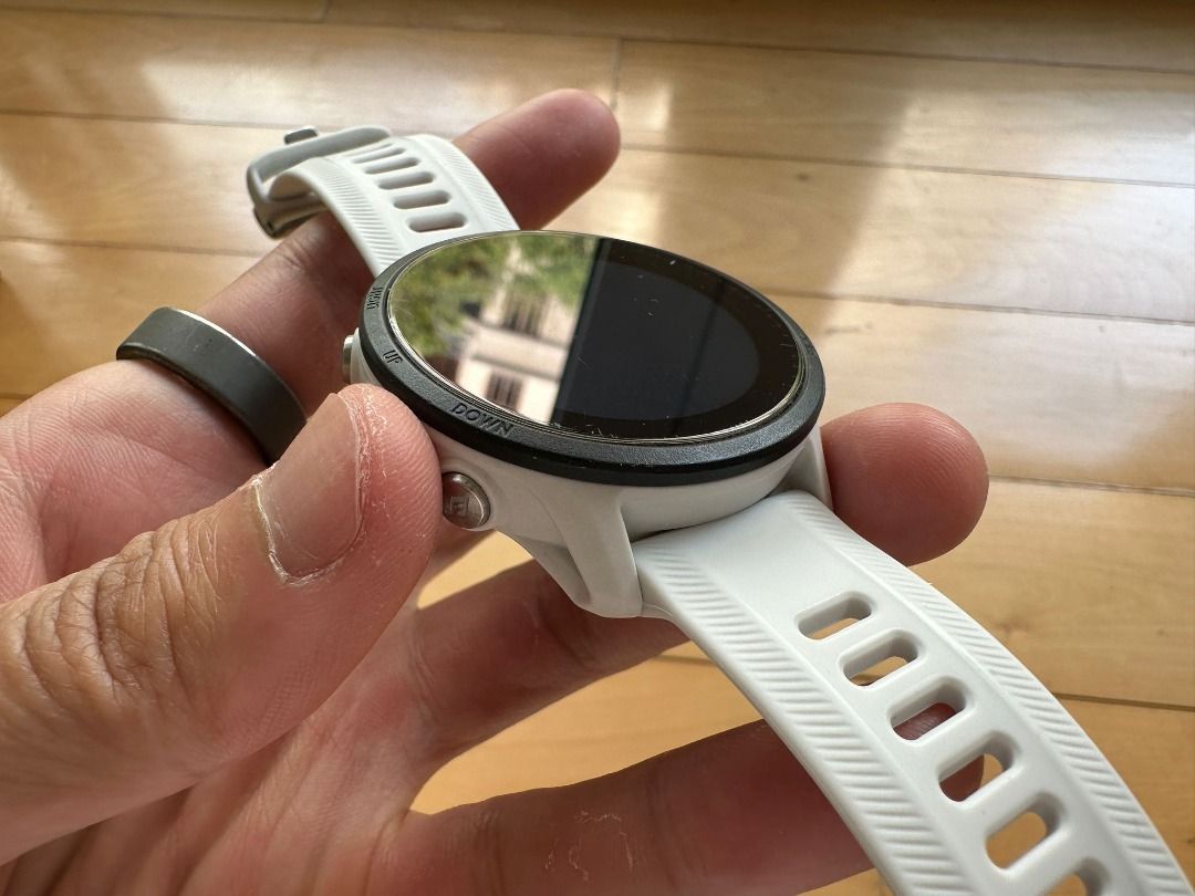 Like new cheapest Garmin Forerunner 955 non solar whitestone