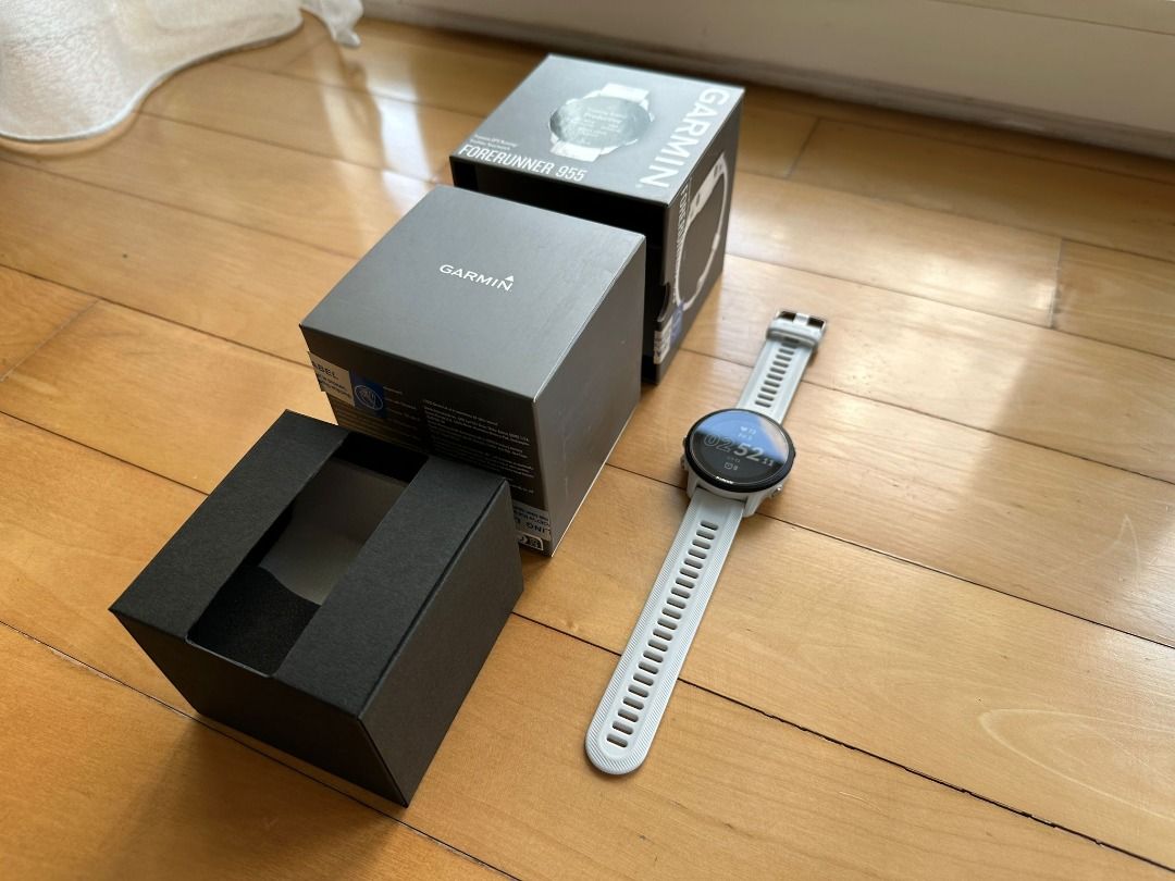 Like new cheapest Garmin Forerunner 955 non solar whitestone