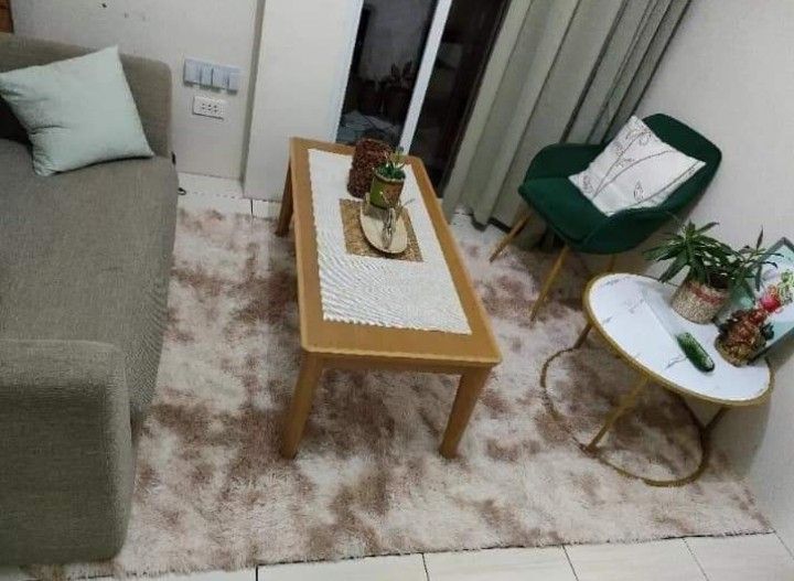 Long Fur Fluffy carpet (Category: Carpets, Mats & Flooring) located in Dasmarinas. Submitted by miminoah28 (Listing ID 1263582907, Image 2). Description: pm sa price location Dasmarinas cavite brandnew Po lahat (5x6 ft )light brown and dark brown Po available (2x5 ft )pink ,rainbow, green, peach and brown available cod via lalamove same-day delivery.