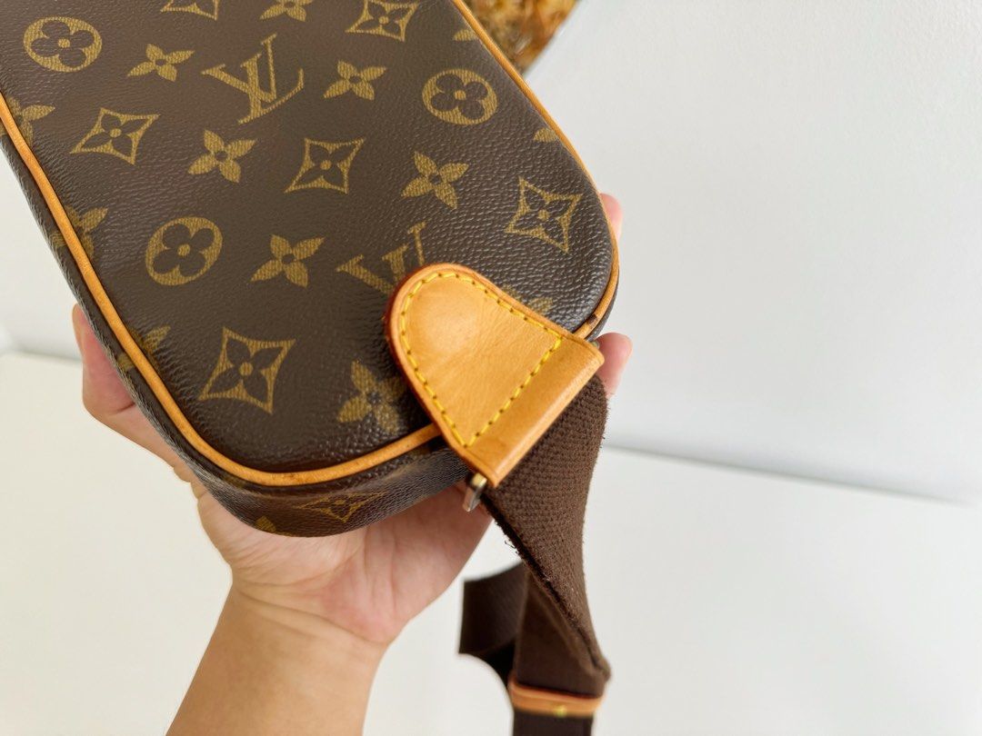 Louis Vuitton Monogram Gange Crossbody Bag at Jill's Consignment