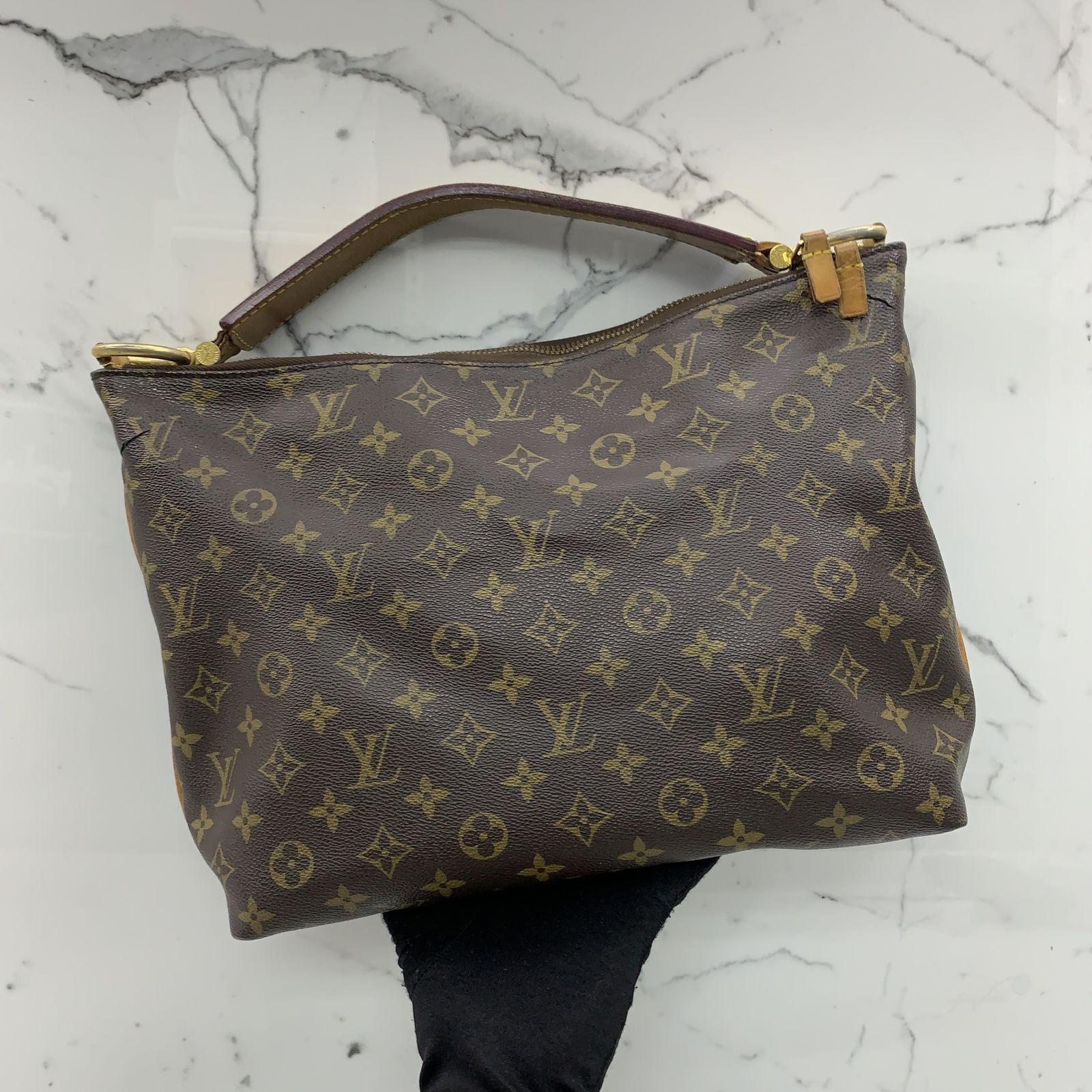 LV Favorite in PM Monogram, Luxury, Bags & Wallets on Carousell