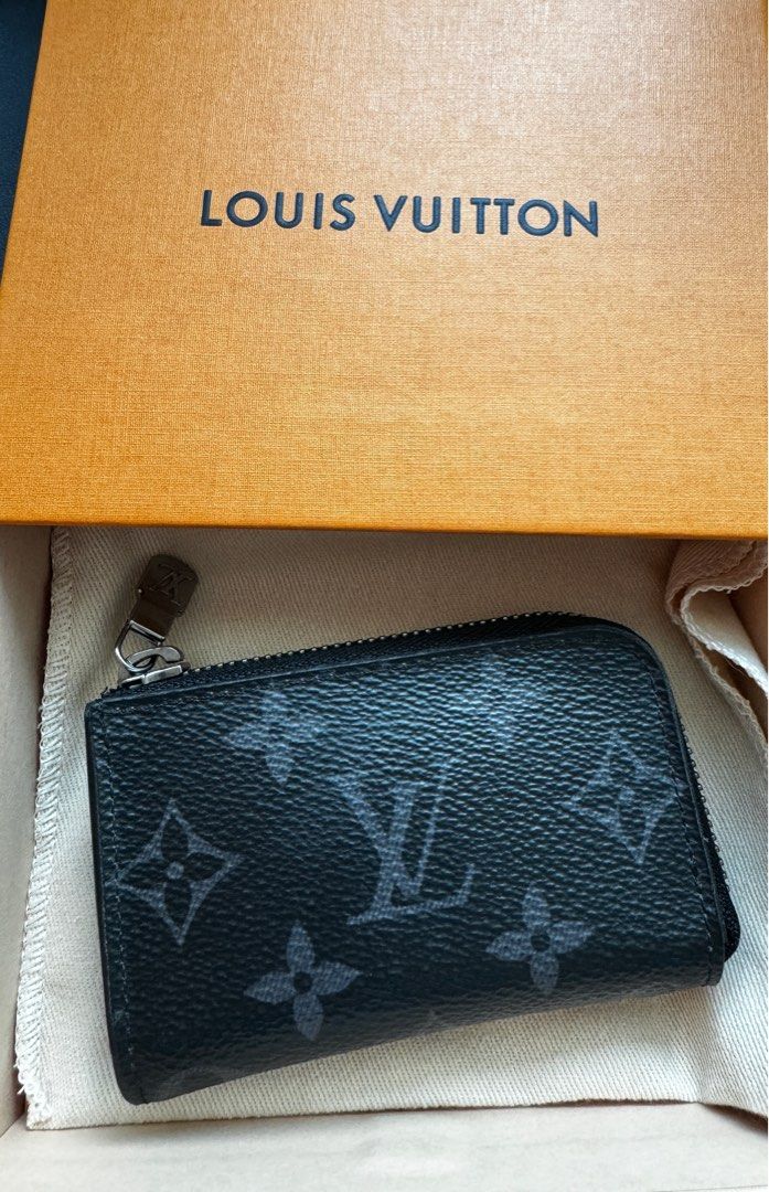 Louis Vuitton Ultra Rare Vintage 1970's Monogram Kisslock Coin Pouch Purse  158lvs430