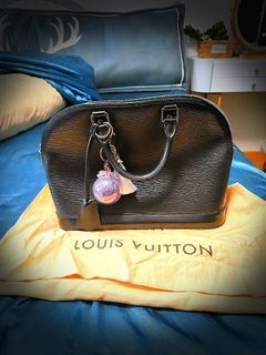 Louis Vuitton Vernis Trunk & Bags Vert Tonic Green Bag Charm and Key Holder