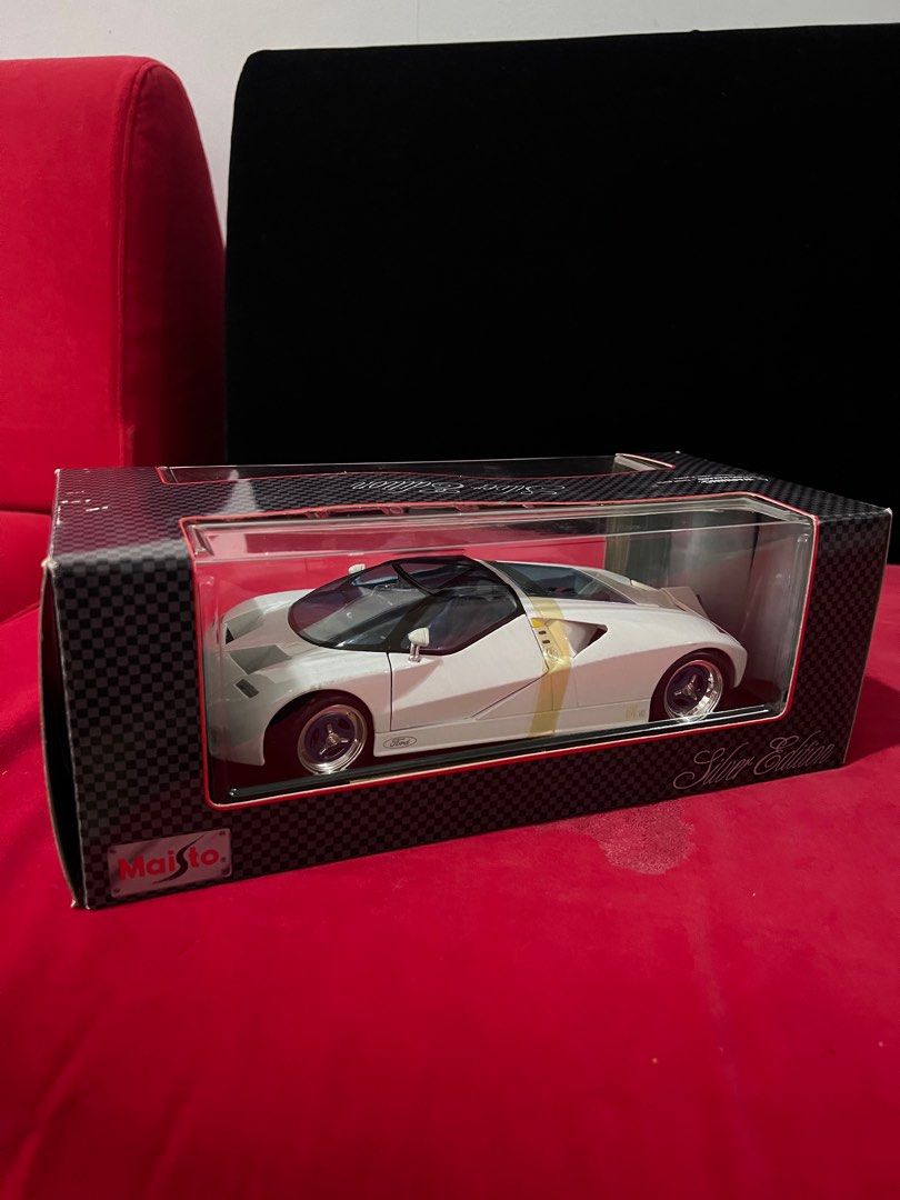 Ford gt90 shop maisto 1 18