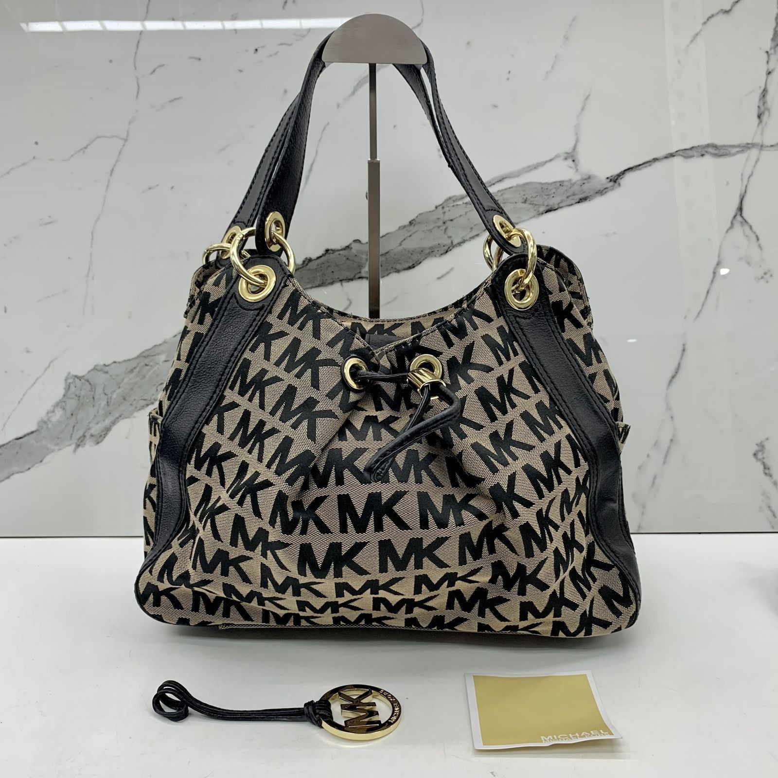D15-b online michael kors