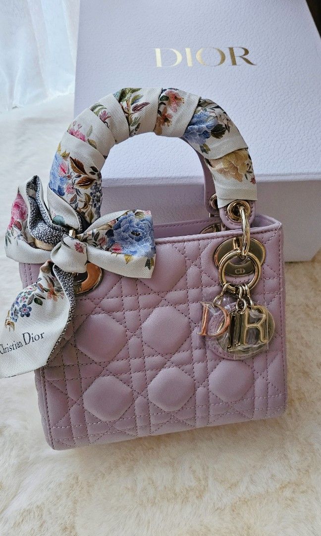 Christian dior mini lady dior bag hot sale