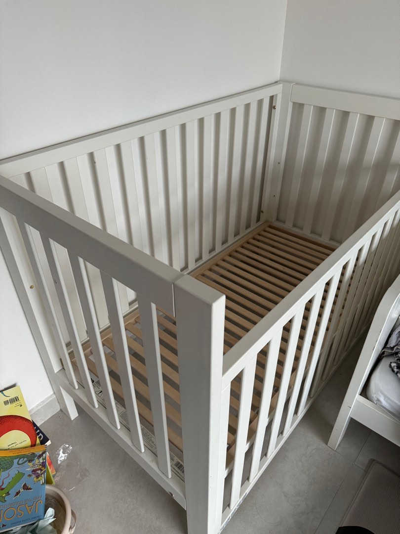 Mothercare Baby Cot, Babies & Kids, Baby Nursery & Kids Furniture, Cots ...