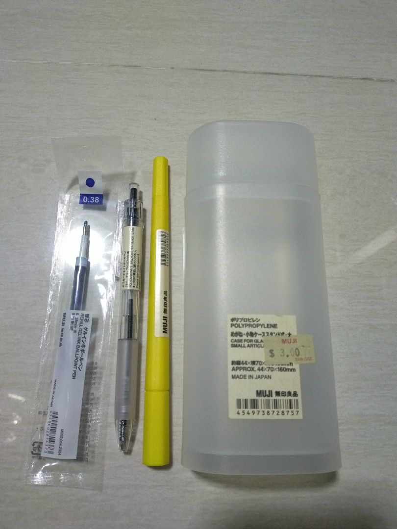 Muji pen, Hobbies & Toys, Stationery & Craft, Stationery & School