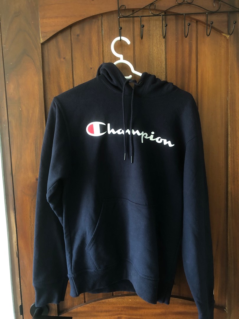 Navy Blue Champion Hoodie, Men's Fashion, Coats, Jackets and Outerwear ...