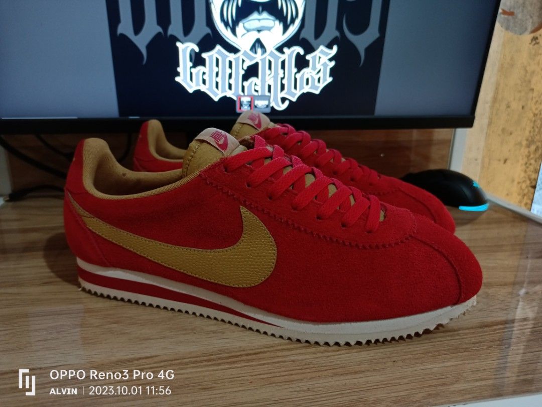 Nike cortez deals red and gold