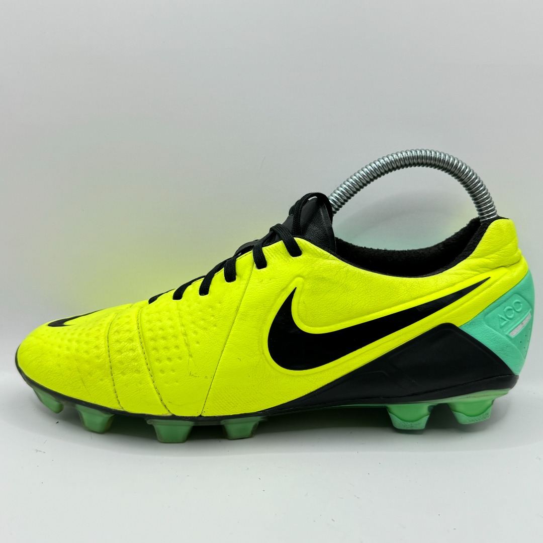 buy nike ctr360 maestri iii