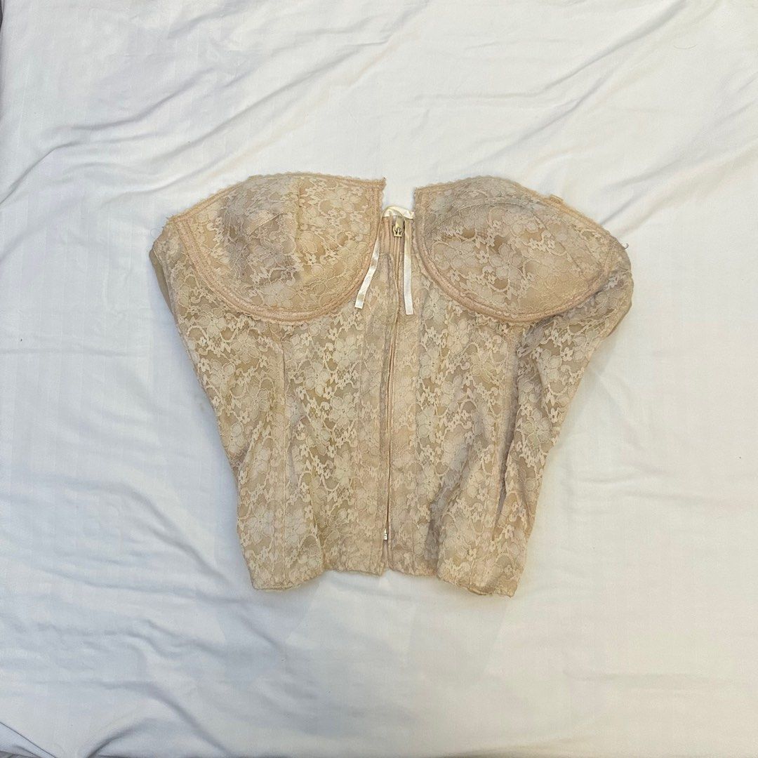 Nude Corset Plus Size (Category: Undergarments & Loungewear) located in Manila. Submitted by peachythriftsph (Listing ID 1263603196, Image 2). Description: Nude corset with boning, lace details, and front zipper Size: 44D.