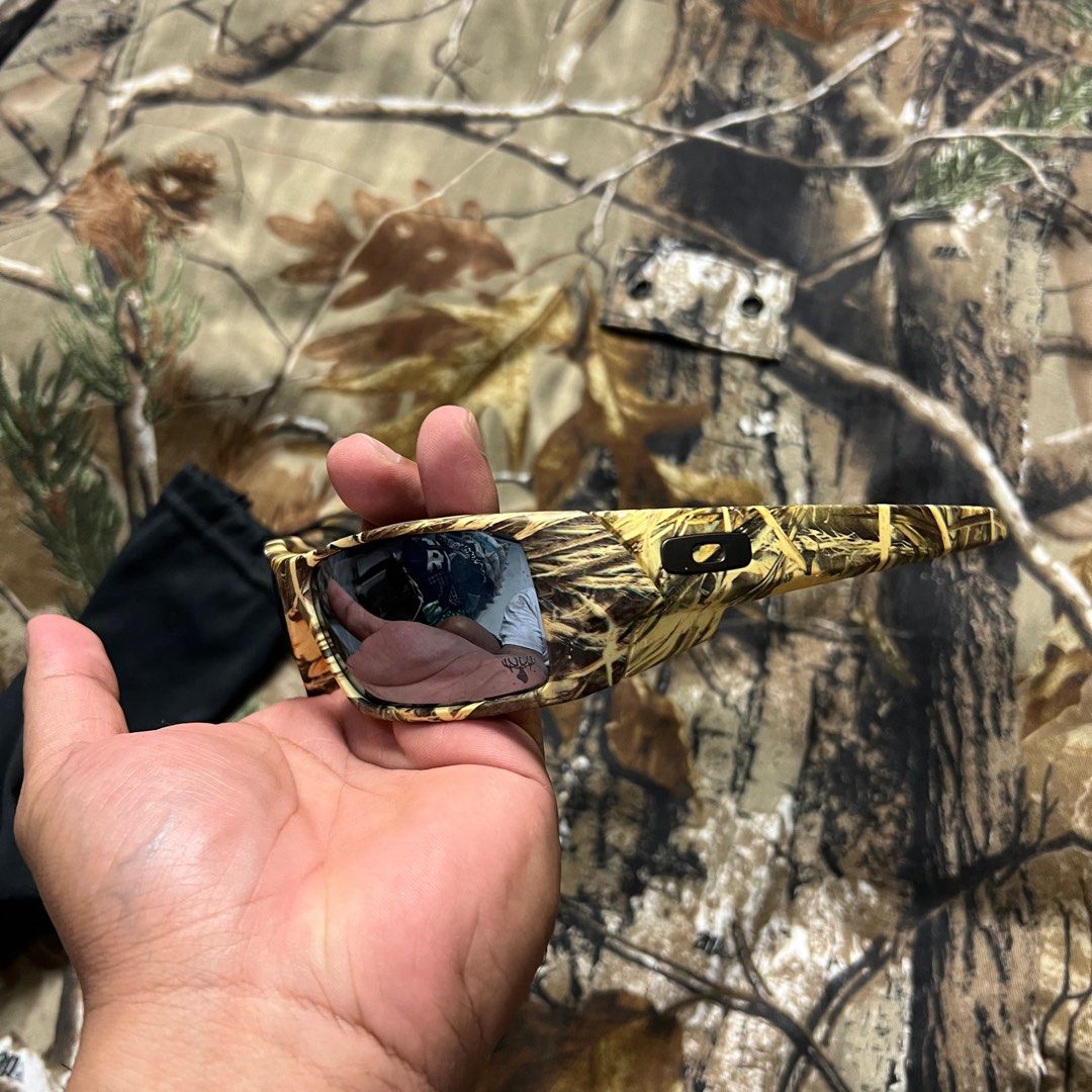 Oakley realtree deals camo sunglasses