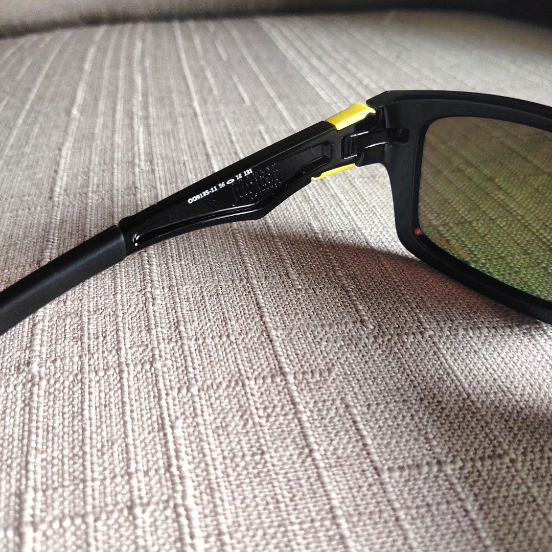 Oakley Jupiter Sq VR 46 Men s Fashion Watches Accessories
