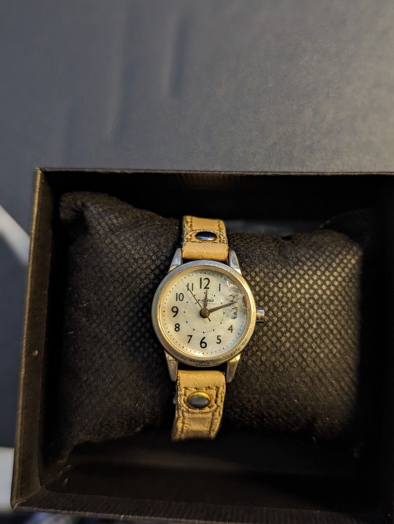 Axis best sale watch brand