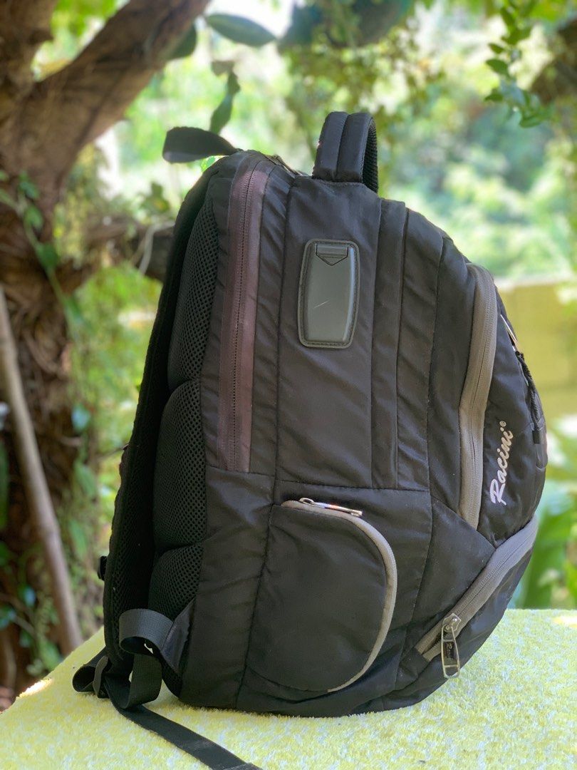 Racini backpack shop