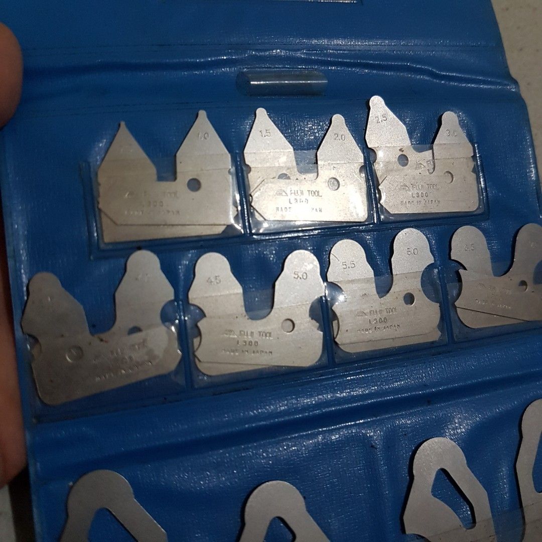 Radius Gages L 300 MX Fuji Tool buatan Jepang isi 26, Serba Serbi, Others di Carousell