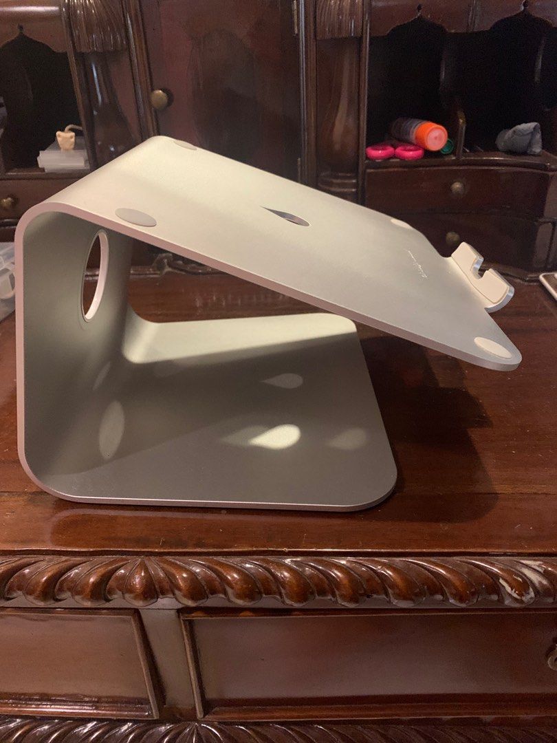 RAIN DESIGN mSTAND SILVER LAPTOP STAND OFFICIAL, Computers & Tech