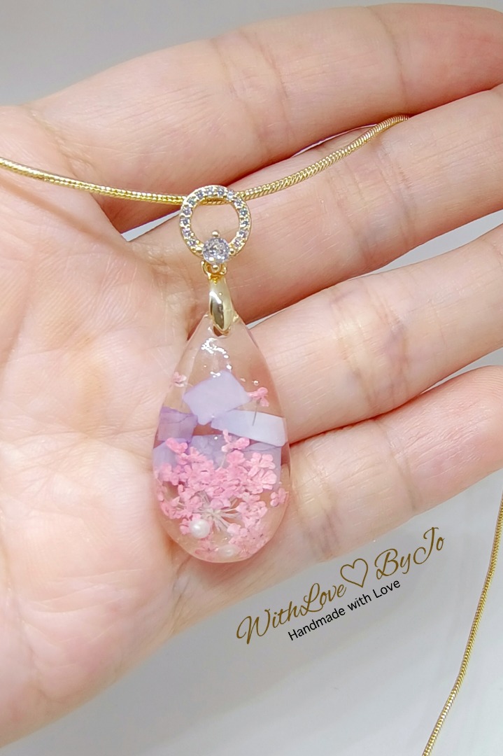 Real discount flower pendant