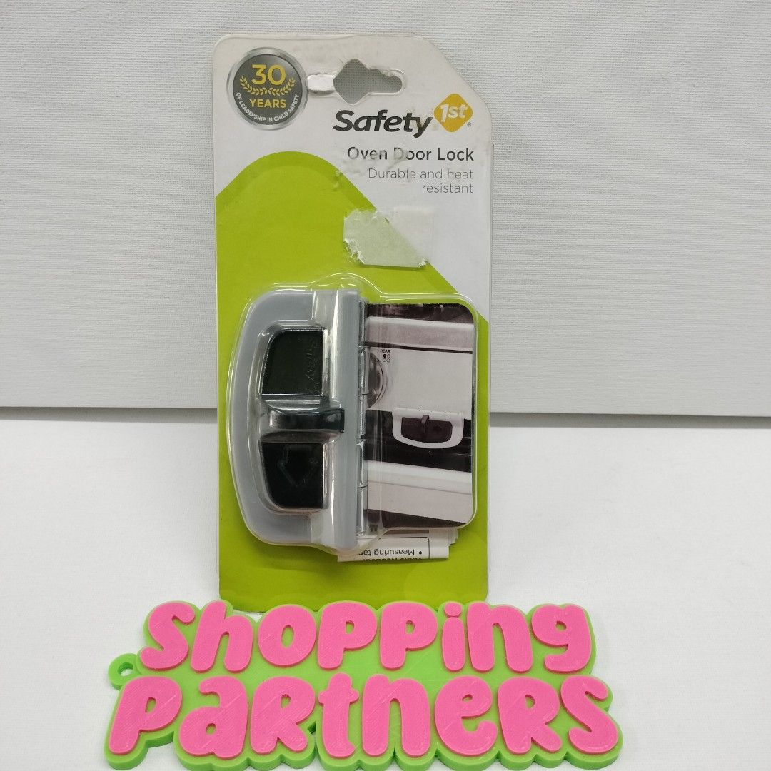 SAFETY FIRST OVEN DOOR LOCK, Babies & Kids, Baby Nursery & Kids
