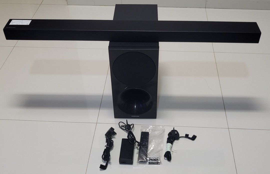 Samsung HW M550 Soundbar with wireless subwoofer, Audio, Soundbars