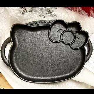 Sanrio Hello Kitty cast iron pan