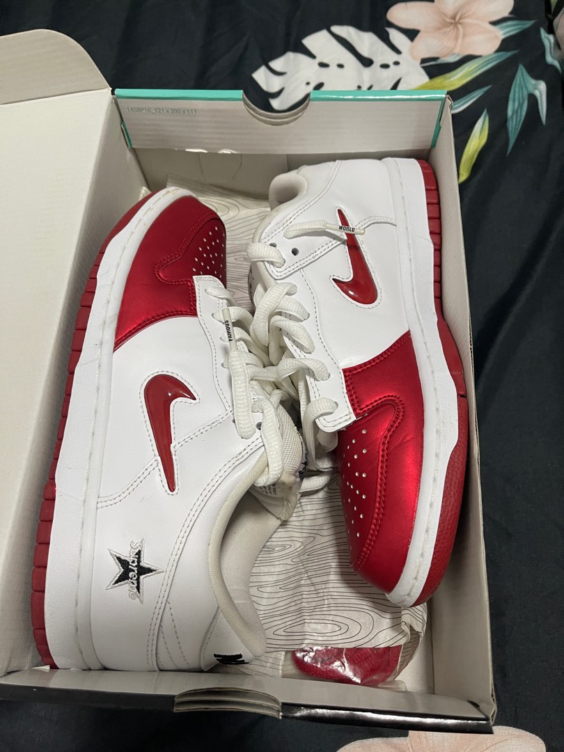 sb dunk low pelle hat