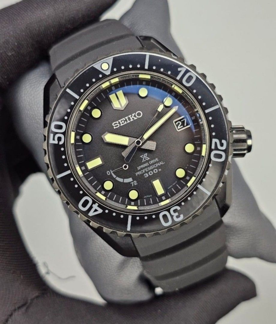 Seiko spring drive professional