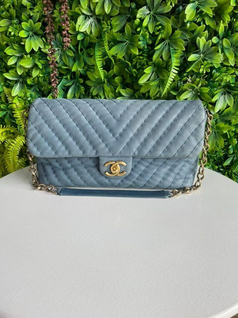 Shimmery Leather Chevron Flap 29cm, Luxury, Bags & Wallets on Carousell