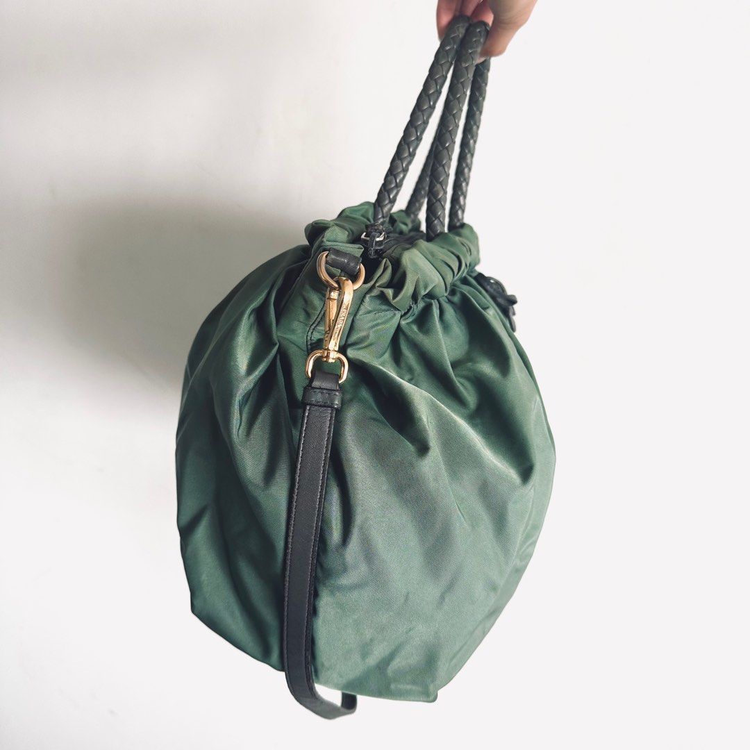 Prada sage deals green bag
