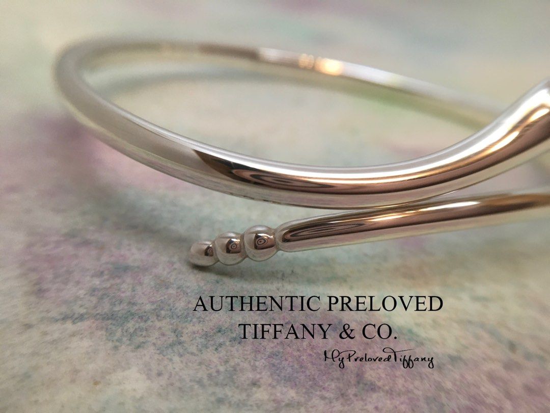 Excellent Authentic Tiffany & Co Elsa Peretti Snake Bangle Silver Retail  USD950USD, Women's Fashion, Jewelry & Organisers, Bracelets on Carousell