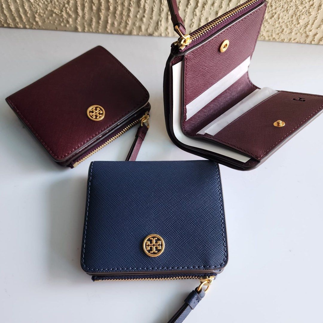 Tory burch robinson deals mini wallet