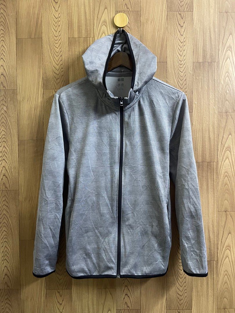 Uniqlo tracksuit best sale