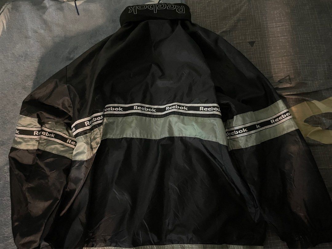 Reebok anorak best sale jacket