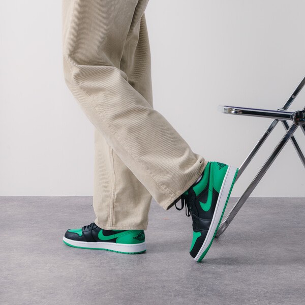 jordan 1 zoom zen green on feet