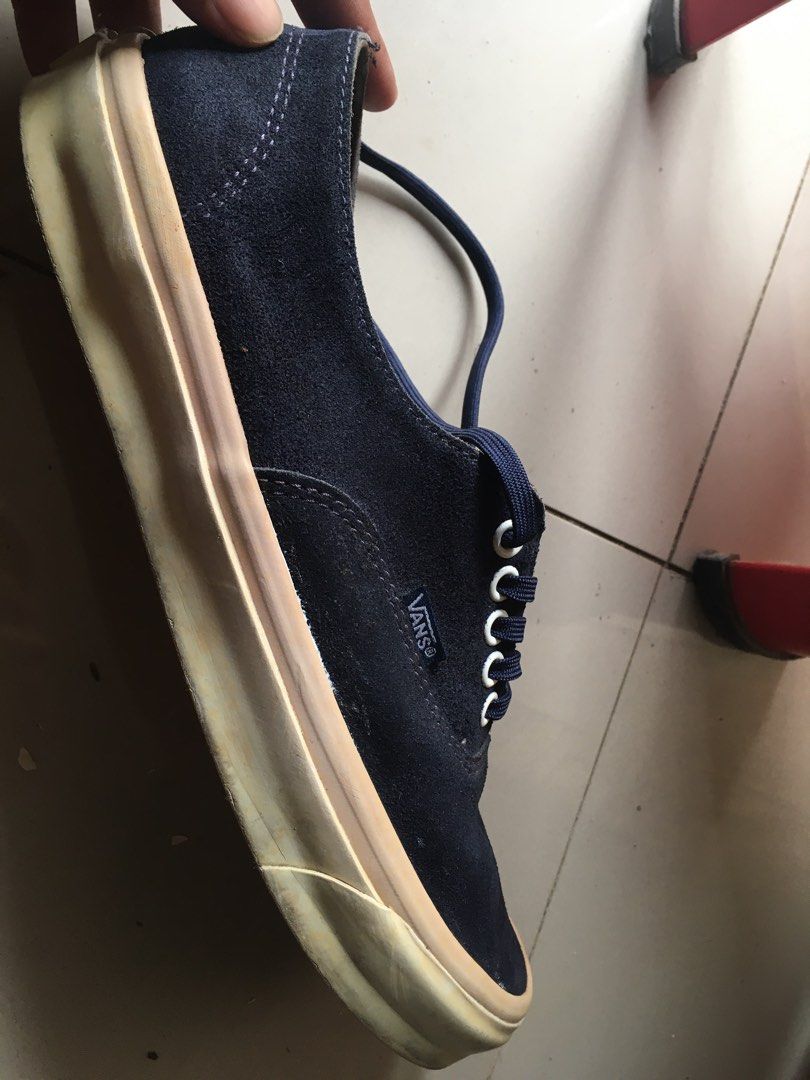 Vans california warna ungu kebiruan bahan bludru ukuran 43 harga