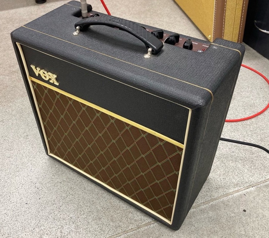 VOX PATHFINDER 15R Audio Other Audio Equipment on Carousell