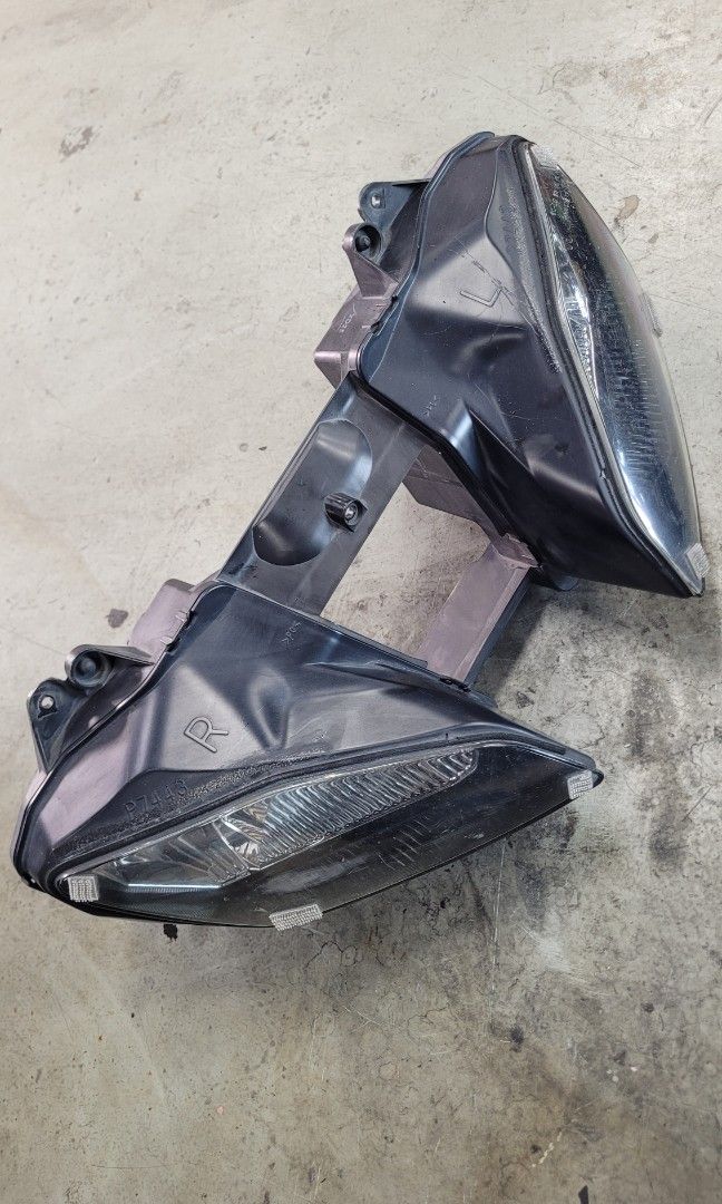 Yamaha R6 headlight, Motorcycles, Motorcycle Accessories on Carousell
