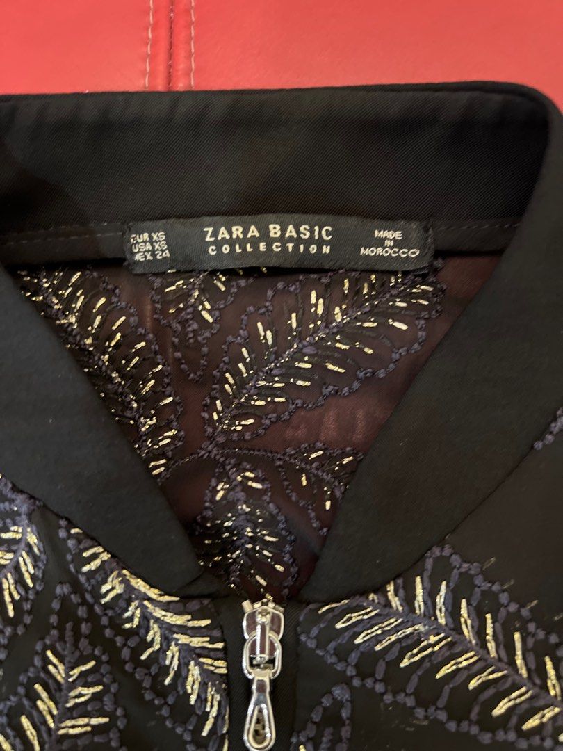 Zara black on sale and gold jacket