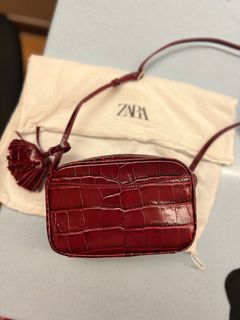 (Category: ) located in . Submitted by regwardrobe (Listing ID 1263660939, Image 1). Description: .